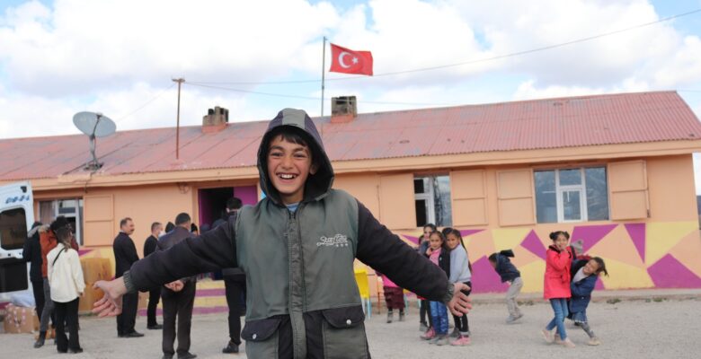 İstanbul’dan Ağrı Dağı eteklerine gönül köprüsü kurdular
