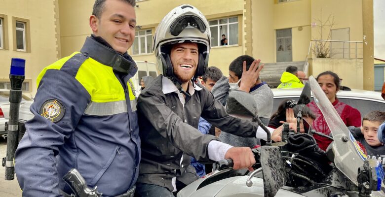 Polisler özel çocuklarla bir araya geldi