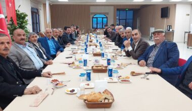 Muhtarlar tam kadro iftar yemeğinde buluştu