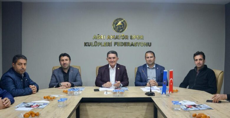 Ekrem Çelebi Amatör Spor Camiası İle Bir Araya Geldi