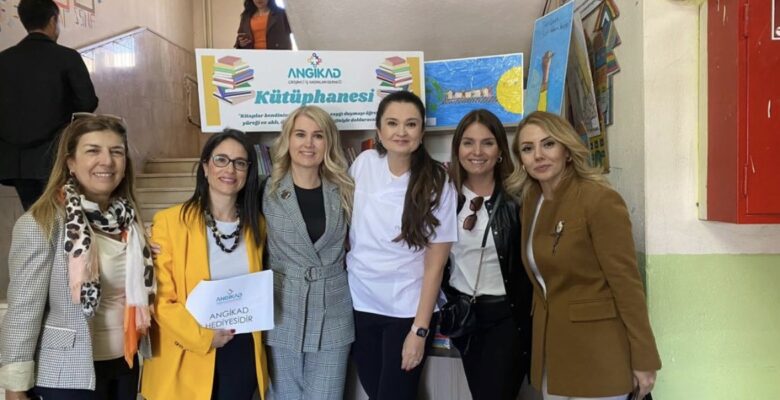 Girişimci iş kadınları, Ağrılı öğrencilerle bir araya geldi