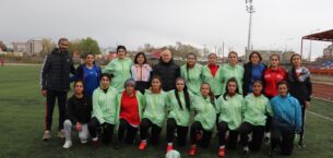 Ağrı’nın şampiyon kızları 2.lig için hazırlıklarını sürdürüyor