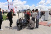 Ağrılı öğrenciler hurda malzemelerden elektrikli otomobil yaptı