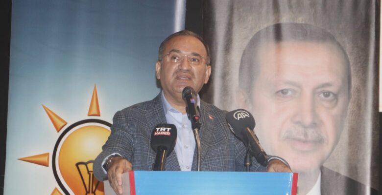 Adalet Bakanı Bozdağ Ağrı’da