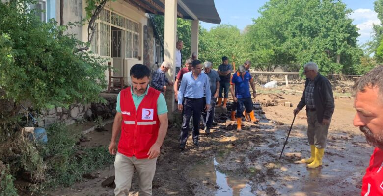 Ağrı’da 34 yapı selden zarar gördü