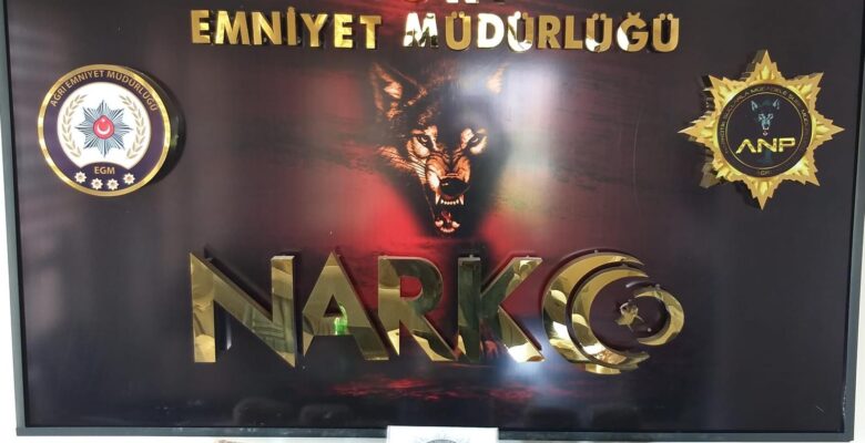 Ağrı’da 8 kilo 750 gram toz esrar ele geçirildi