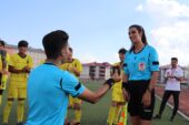 Ağrı’da hakemin evlilik teklifi final maçına damga vurdu