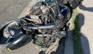 Ağrı’da motosiklet kazası; 3 yaralı