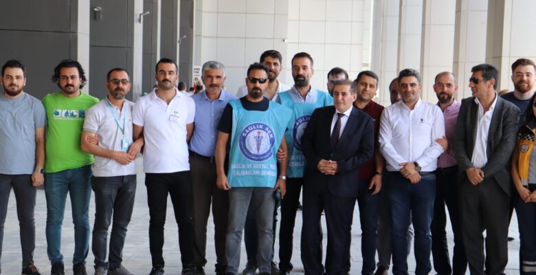 Ağrı’da sağlık çalışanlarından Dr. Ekrem Karakaya’nın öldürülmesine tepki