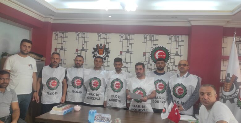 HAK-İŞ: “15 Temmuz’u Unutmadık, Unutmayacağız ve Unutturmayacağız”