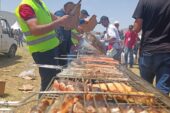 Tarım Ve Orman Bakanlığı’ndan Geleneksel Balık Gölü Festivalinde Misafirlere Balık İkramı