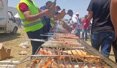 Tarım Ve Orman Bakanlığı’ndan Geleneksel Balık Gölü Festivalinde Misafirlere Balık İkramı
