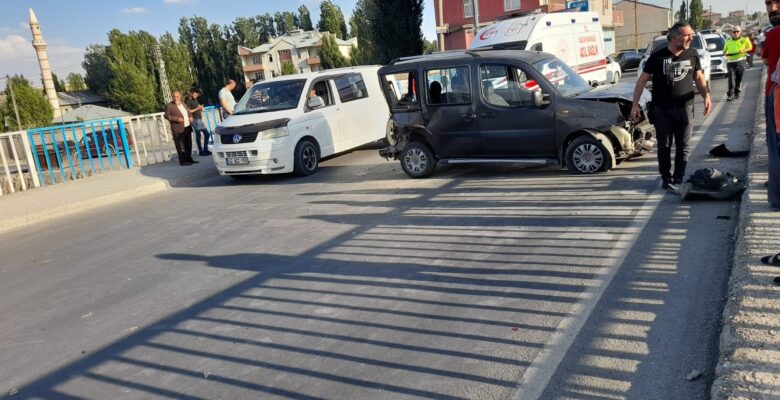 Ağrı’da trafik kazası: 2 yaralı
