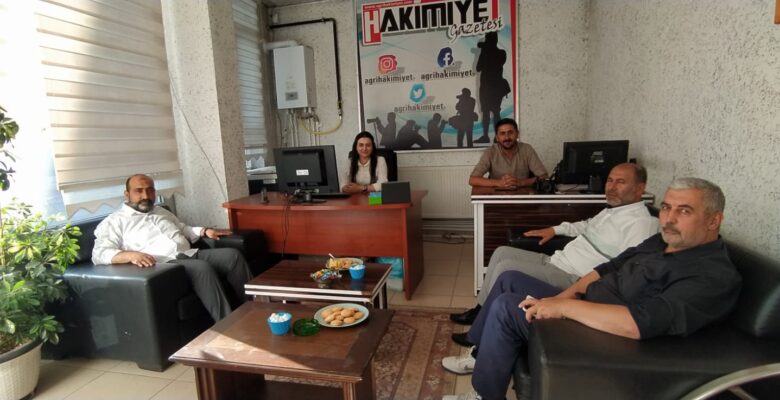 HÜDA PAR’dan Ağrı Hakimiyet Gazetesi’ne ziyaret