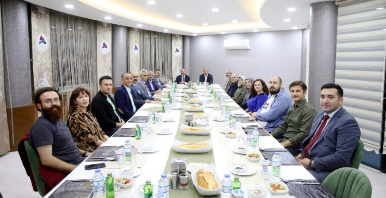 AİÇÜ’de sağlık değerlendirme toplantısı yapıldı