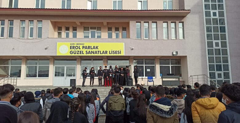 Ağrı Erol Parlak Güzel Sanatlar Lisesine Sebze meyve alımı yapılacak