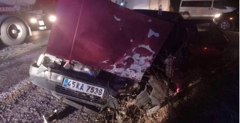 Kamyonla otomobil çarpıştı; 1 yaralı