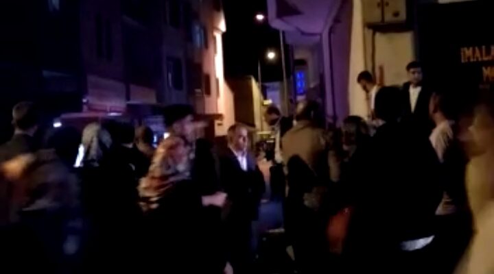 Ağrı’da düğünde kavga çıktı: biri ağır 2 kişi yaralandı