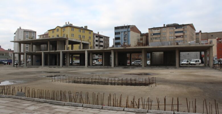 HÜDA PAR’dan metruk binalar için yetkililere çağrı