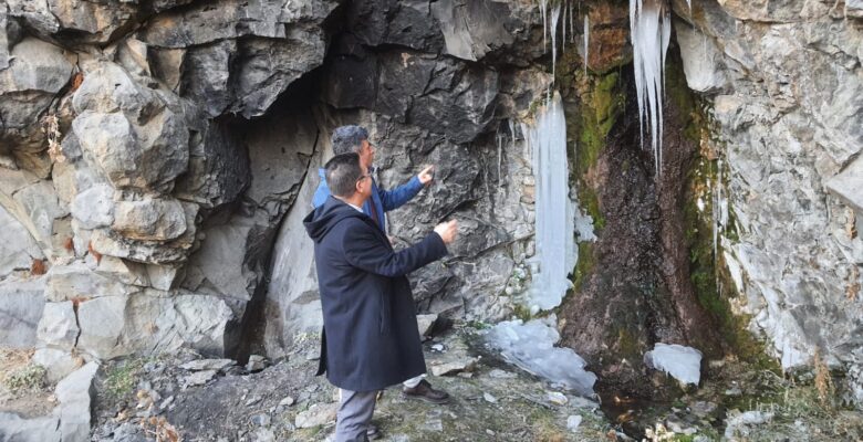 Hz. Hızır ile Ahmed-i Hani’nin Buluştuğuna İnanılan Mekân: Hamur Ziyaret