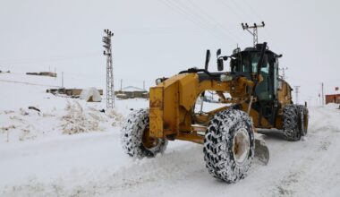 Ağrı’da 131 köy yolu ulaşıma kapandı