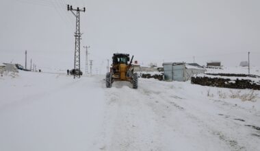 Ağrı’da 174 köy yolu ulaşıma kapandı