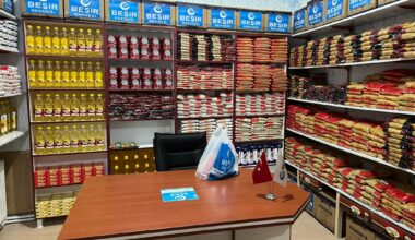 Ağrı Beşir Derneği deprem zedeler için sosyal market açtı