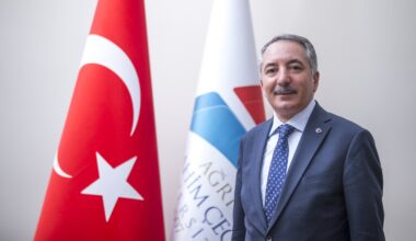 Rektör Karabulut Ramazan Bayramını  kutladı