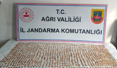 Tır arıza yapınca altın sikkeler ortaya çıktı