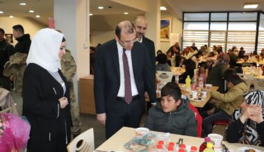 Ağrı’da yetim çocuklar için iftar programı düzenlendi