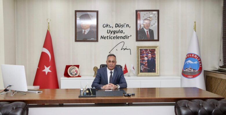 Ağrı Belediye Başkanı Karadoğan, hastaneye kaldırıldı