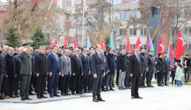 Ağrı’nın düşman işgalinden kurtuluşunun yıl dönümü etkinliklerle kutlandı