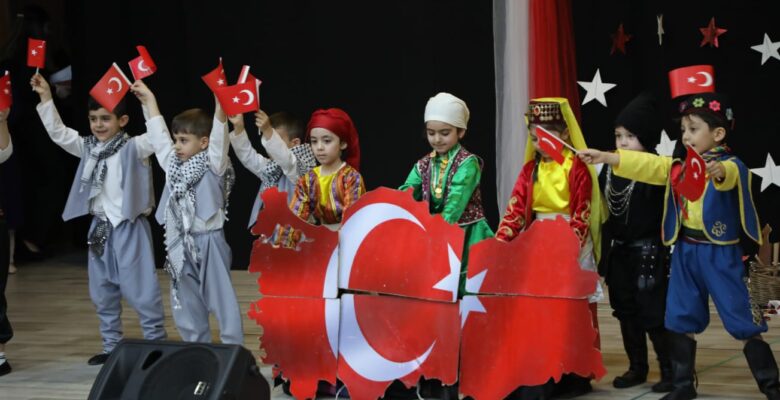 Ağrı’da 23 Nisan Ulusal Egemenlik ve Çocuk Bayramı coşku ile kutlandı