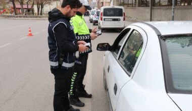 Ağrı’da Huzurlu Sokaklar-3 uygulaması yapıldı