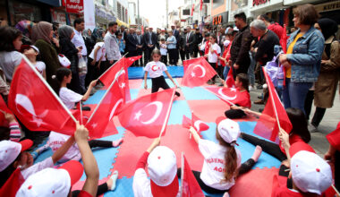 AĞRI’ DA 19 MAYIS COŞKU İLE KUTLANDI