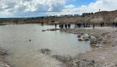 Ağrı’da gölete düşen çocuk kayboldu