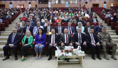 AİÇÜ’de Bilimsel Teşvik Ödülleri ve Cübbe Giyme Töreni Yapıldı