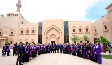 AİÇÜ İslami İlimler Fakültesi’nde Mezuniyet Töreni Düzenlendi