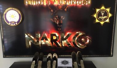 Ağrı’da ayakkabılarında uyuşturucu taşıyan 3 yabancı uyruklu şahıs gözaltına alındı