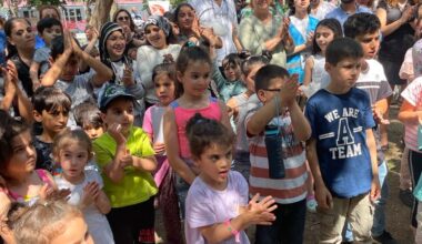 İzmir’de düzenlenen festival, Ağrılı çocuklara bayram hediyesi oldu