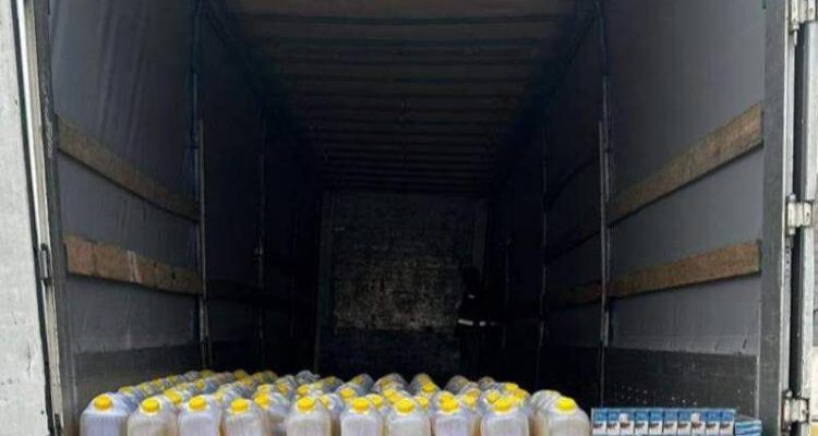 Ağrı’da 3 ton 150 litre kaçak motorin ele geçirildi