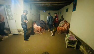 Doğubayazıt’ta Sağanak Yağış Sele Döndü