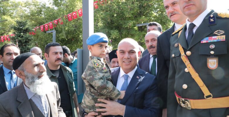 Vali Koç’un, 30 Ağustos Zafer Bayramı’nı Kutladı