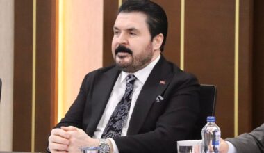 Sayan; “Kürtler HDP’den yollarını ayırıyorlar”