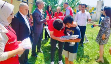 Diyadin’de özel eğitimli öğrencilere Kızılay’dan şenlik