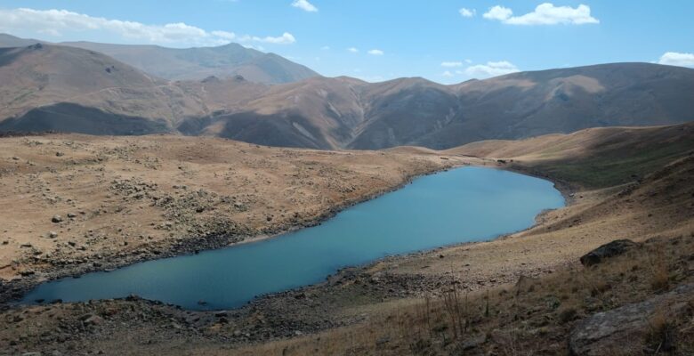 ‘Dipsiz Göl’ olarak bilinen ‘Atar Gölü’ ziyaretçilerini bekliyor