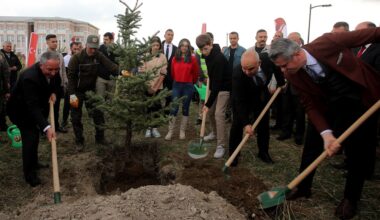 Cumhuriyetin 100. Yılı’na Özel Fidanlar AİÇÜ’de Yeşerecek