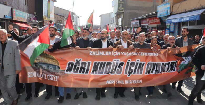 Ağrı’da Filistin’e destek yürüyüşü düzenlendi