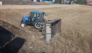 Ağrı’da takla atan traktörün sürücüsü yaralandı