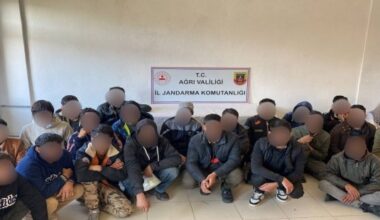 Ağrı’da 25 Afgan göçmen yakalandı